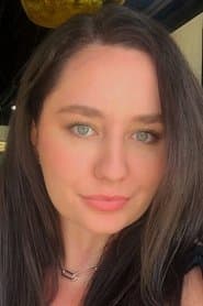 Hannah Duke as Deana