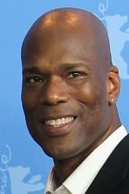 Christopher Kirby as David Bailey