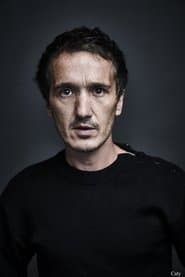 Pierre-Félix Gravière as Judge Eysseric