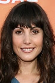 Carly Pope as Vanessa Locke