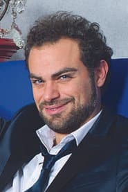 Andrea Perroni as Marco