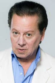 Edgardo Nieva as Stevie