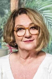 Rosane Gofman as Djanira