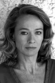 Louise Bangay as Helen Deakin