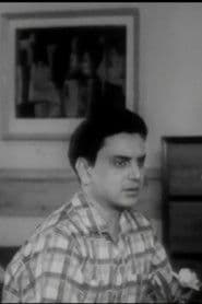 Satindra Bhattacharya as Satya