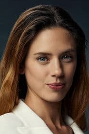 Delfina Chaves as Gloriana Márquez