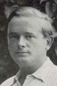 Clemens Hasse as Rudi Knebel