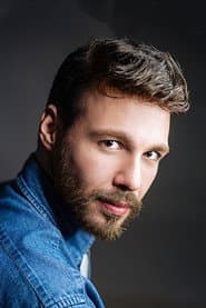 Apollon Bollas as Bar Customer