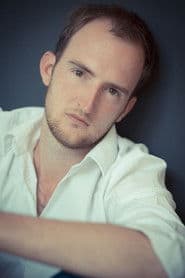 Gauthier de Fauconval as Luc Florent