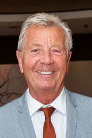 Ľubomír Roman as Peto