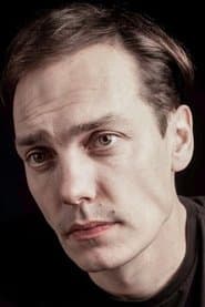 Rafael Stachowiak as Marian Kropinski