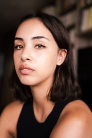 Luiza Benaïssa as Nora