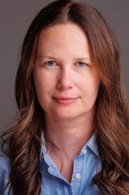 Kerry Lynne McHugh as Suzanne Landis