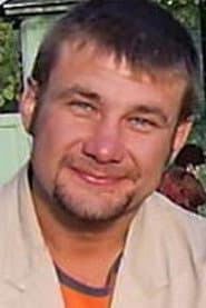 Oleg Shapkov as uncle Borya