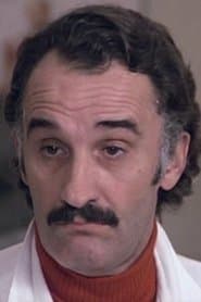 Gino Pernice as Arturo - Eleonora's husband