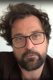 Léo Maillard as Stephane