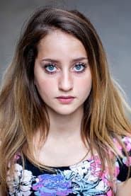 Giulia Salerno as Lara