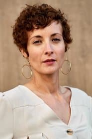 Irene Anula as La chica