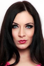 Dani Thompson as Nikki