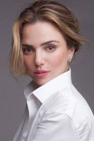 Natallia Rodrigues as Friend of Francisca