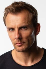 Marco Albrecht as besoffener Belästiger