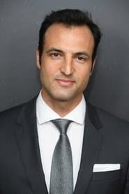 Kresh Novakovic as Reynolds