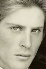 Gianrico Tondinelli as Walter