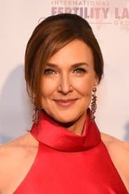 Brenda Strong as Bonnie Roman