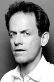 Kaspar Weiss as Walter