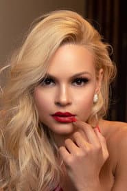 Vicky Kavoura as Nantia