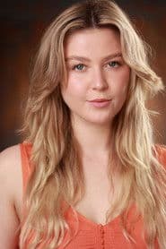 MacKenzie Wynn as Liz