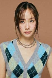 Jarinporn Joonkiat as Noon