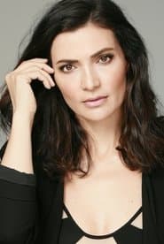 Ana María Orozco as Pilar