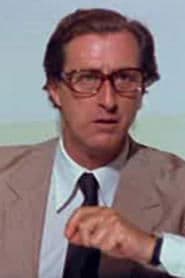 Renzo Marignano as Sarto