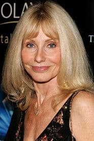 Carla Ferrigno as Pandora