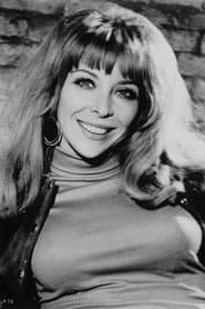 Angelique Pettyjohn as Lisa Martyn