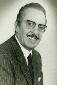 Nino Taranto as Maresciallo Antonio Todisco