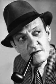 Yves Deniaud as le garçon d'étage