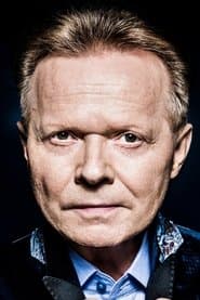 Michał Bajor as Miecio