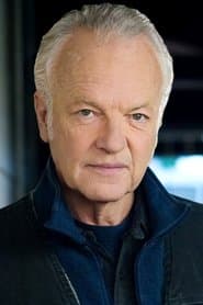 Kevin McNulty as Engelen