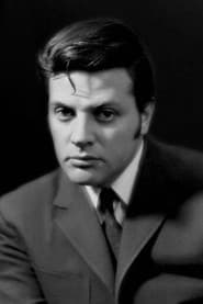 Aleksandr Shirvindt as Party Leader