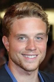 Jonny Weston as Gavin