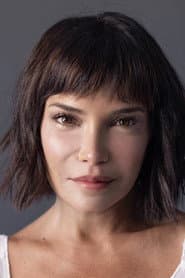 Nada Abou Farhat as Zeina