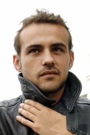 Stéphane Rideau as Vassili