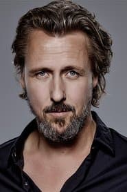 Daan Schuurmans as Tim