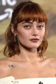 Ella Purnell as Mia Farrow
