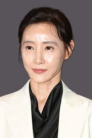Do Ji-won as Teacher Lee