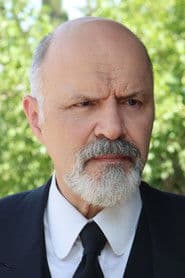 Nikos Chatzopoulos as Ilias