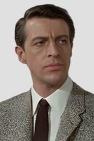 Claudio Brook as Butler Julio