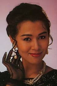 Betty Mak Chui-Han as Maggie